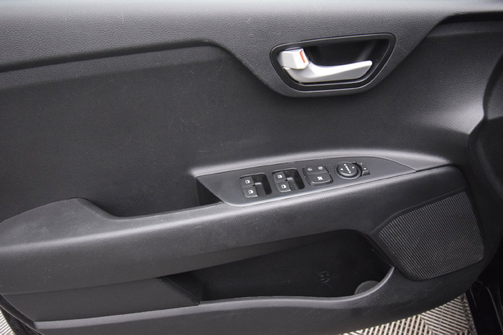 Used 2023 Kia Rio S w/ Technology Package FWD image 20