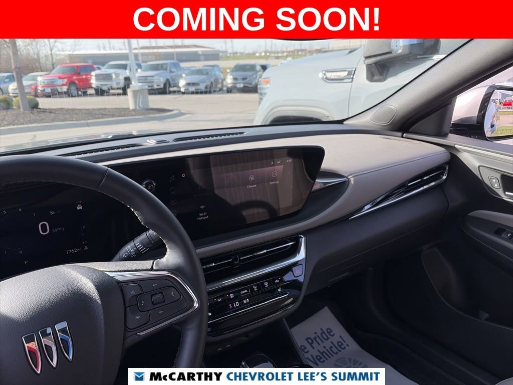 Used 2025 Buick Envista Avenir image 23