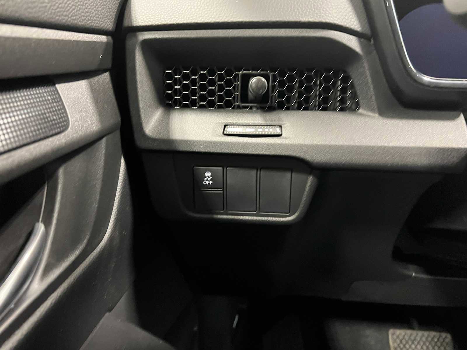 Used 2025 Honda CR-V EX image 15