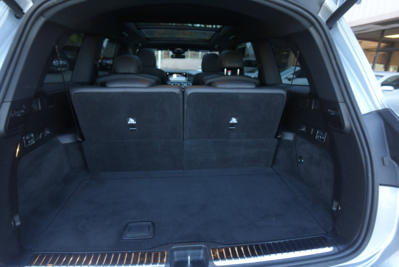 Used 2023 Mercedes-Benz GLS 450 4MATIC w/ Warmth & Comfort Package image 14