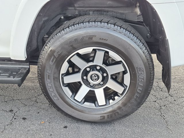 Certified 2023 Toyota 4Runner TRD Off-Road Premium AWD/4WD image 8
