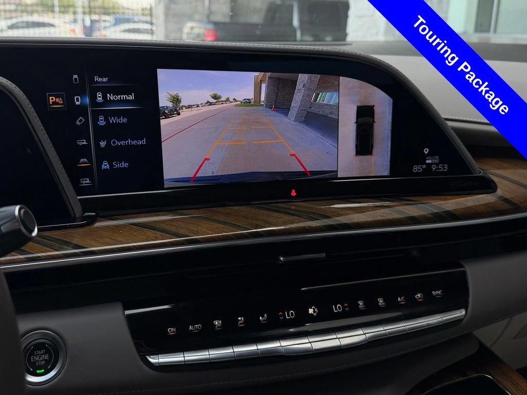 Used 2023 Cadillac Escalade ESV Premium Luxury Platinum AWD/4WD image 8