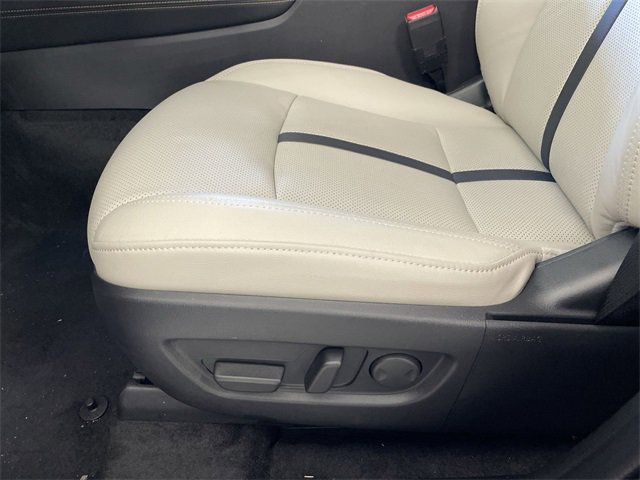 Certified 2025 MAZDA CX-90 Plug-In Hybrid w/Premium Sport image 26