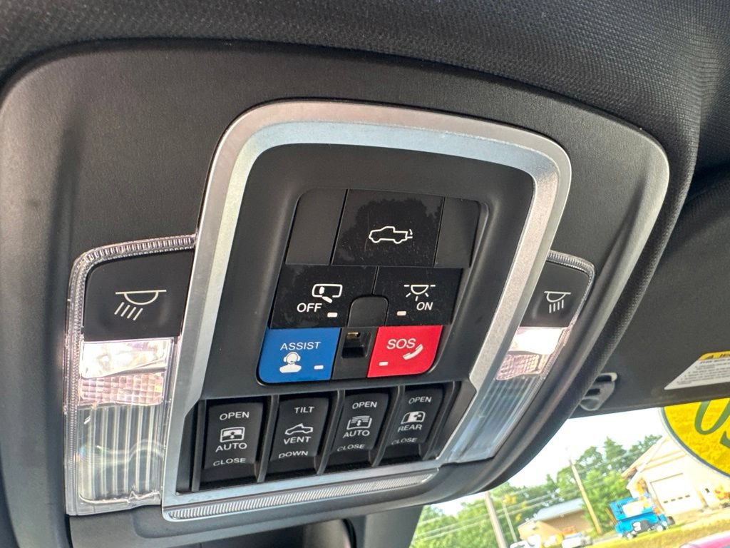 Used 2020 RAM 1500 Limited AWD/4WD image 31