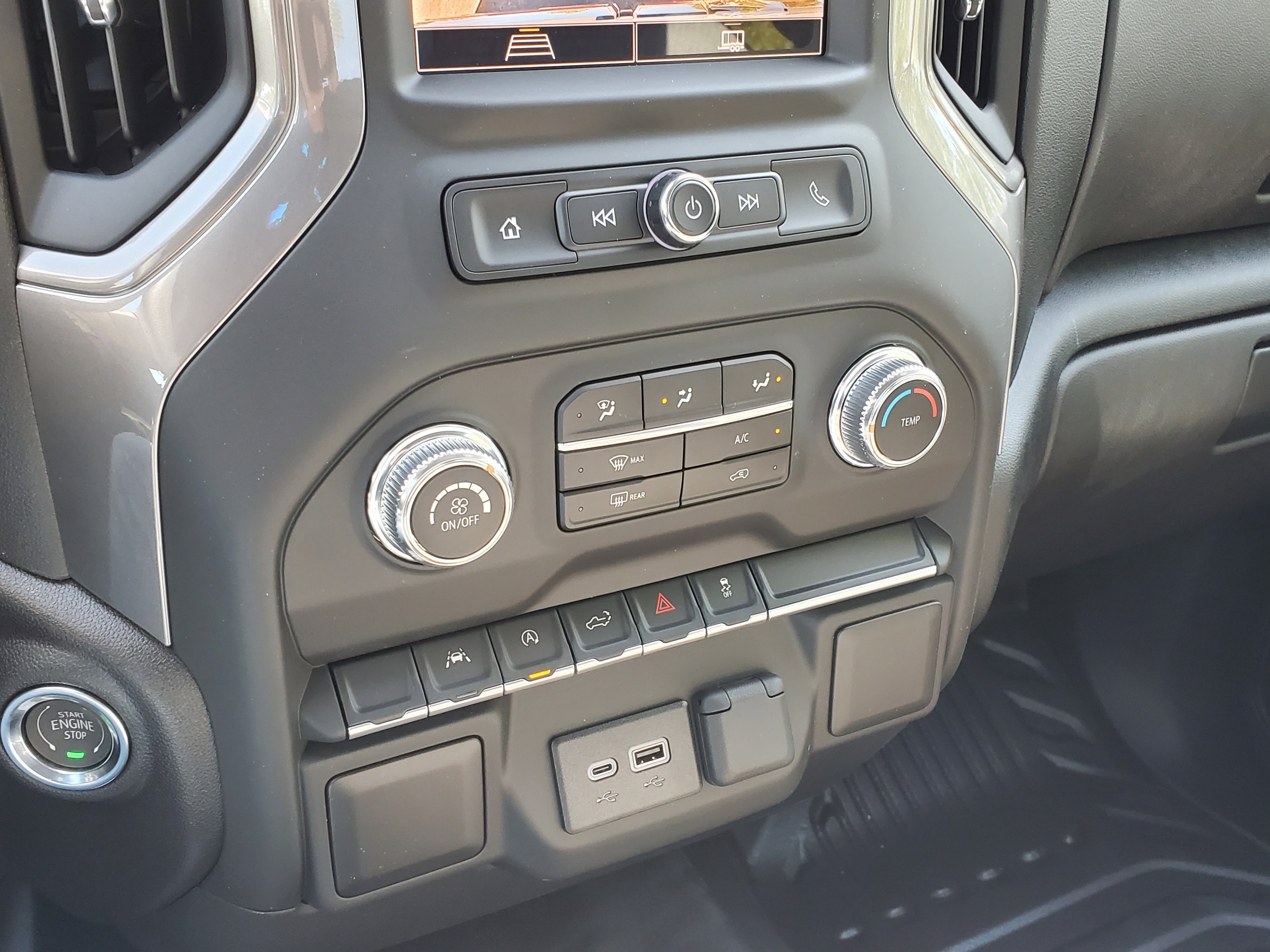 New 2026 GMC Sierra 1500 Pro w/ Pro Value Package AWD/4WD image 14