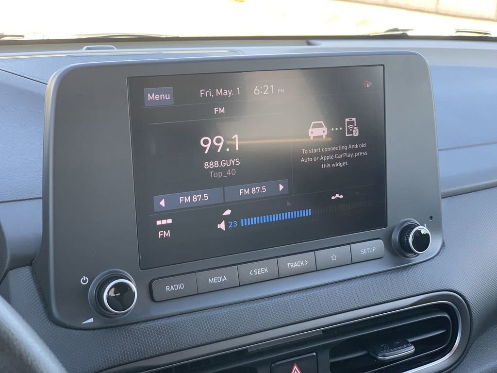 Used 2023 Hyundai Kona SEL AWD/4WD image 10