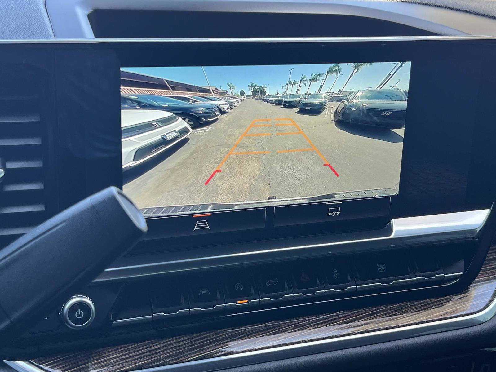 Used 2024 GMC Sierra 1500 Elevation w/ LPO, Elevation Black Package image 14