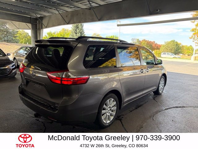 Used 2015 Toyota Sienna XLE w/ XLE Navigation Package AWD/4WD image 5