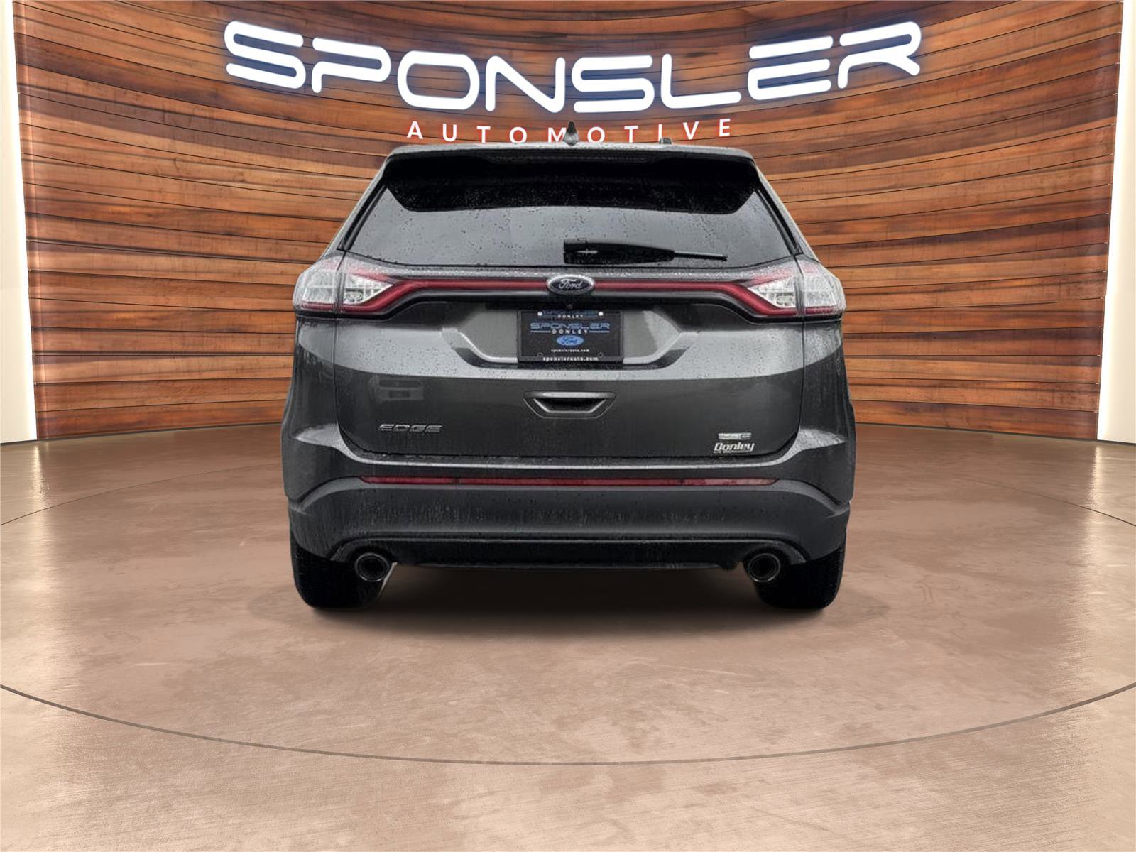 Used 2017 Ford Edge SE image 5