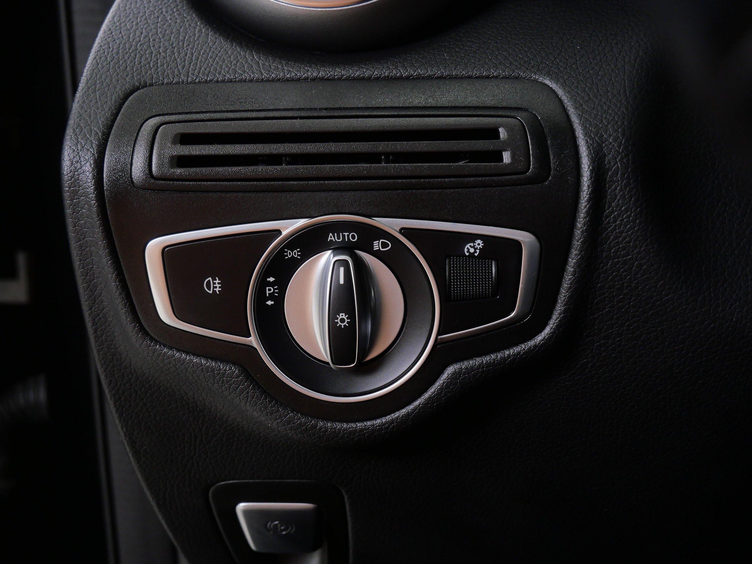 Certified 2022 Mercedes-Benz GLC 300 4MATIC image 24