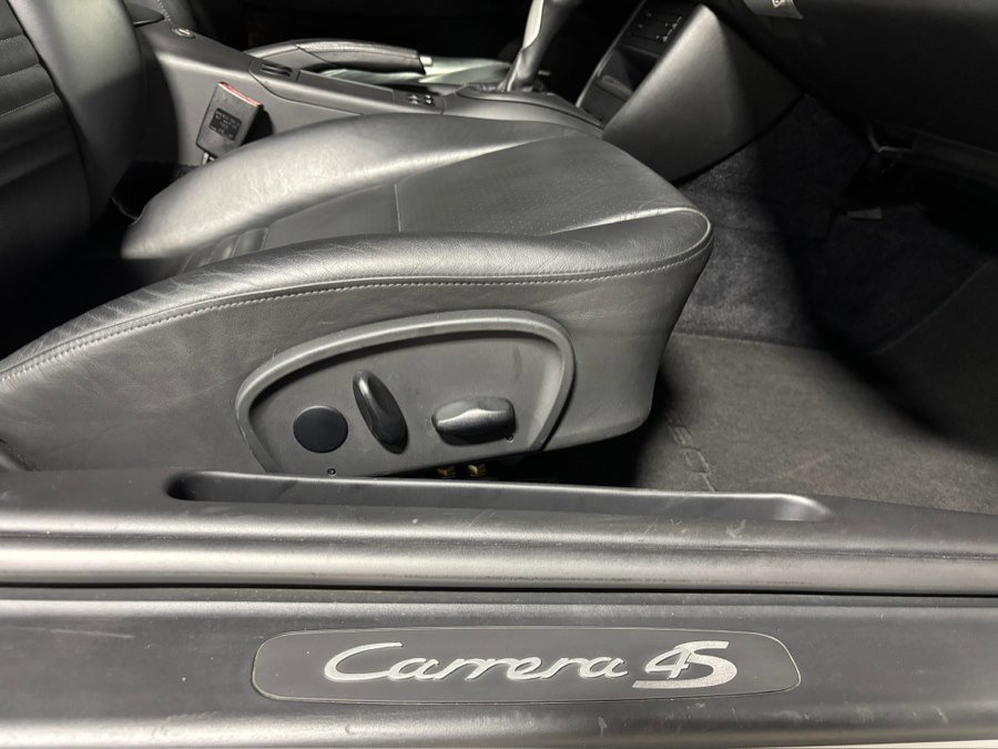 Used 2002 Porsche 911 Carrera 4S AWD/4WD image 7
