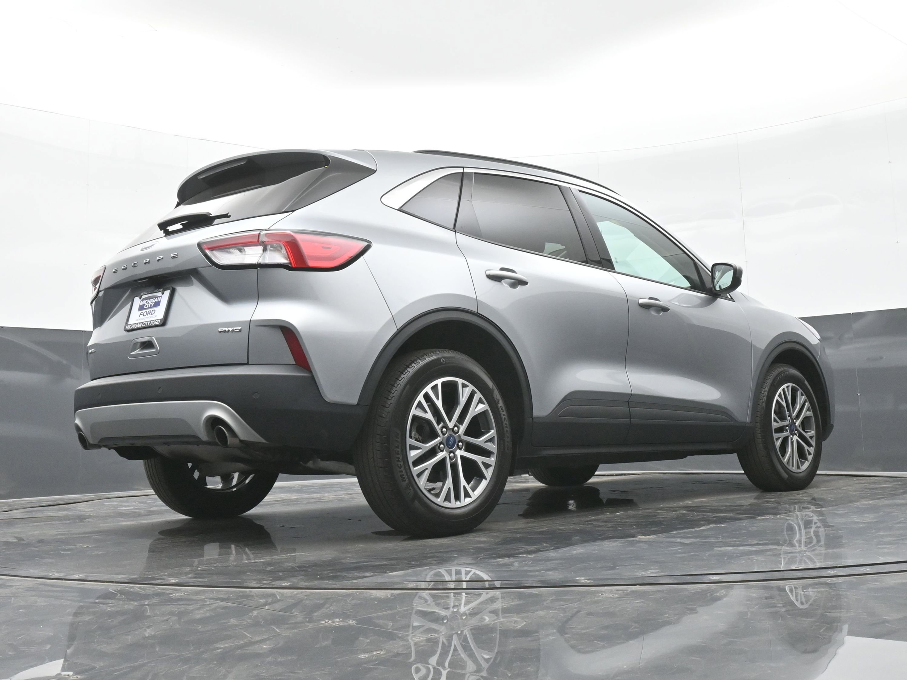 Used 2022 Ford Escape SEL image 44