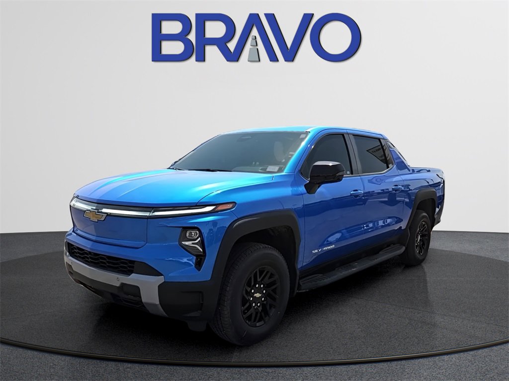 New 2025 Chevrolet Silverado EV LT image 9