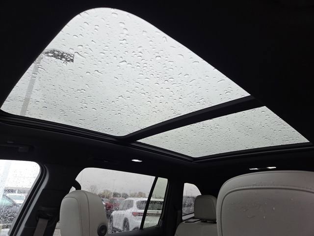 New 2026 GMC Acadia Elevation image 3