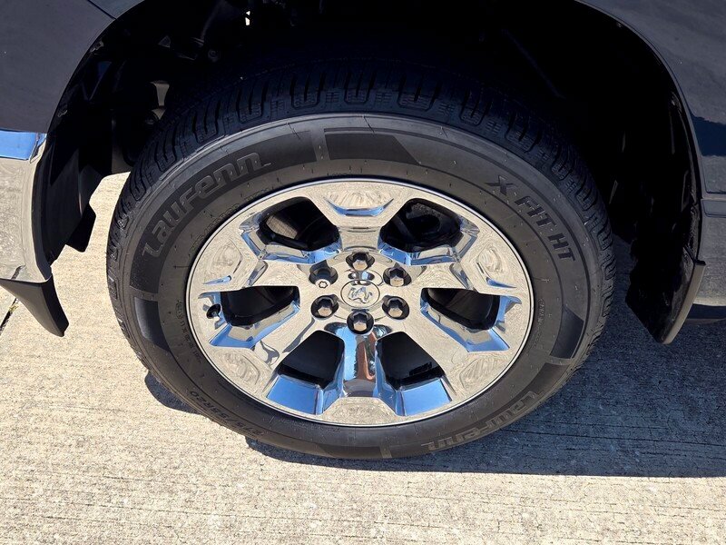 Certified 2024 RAM 1500 Big Horn AWD/4WD image 9