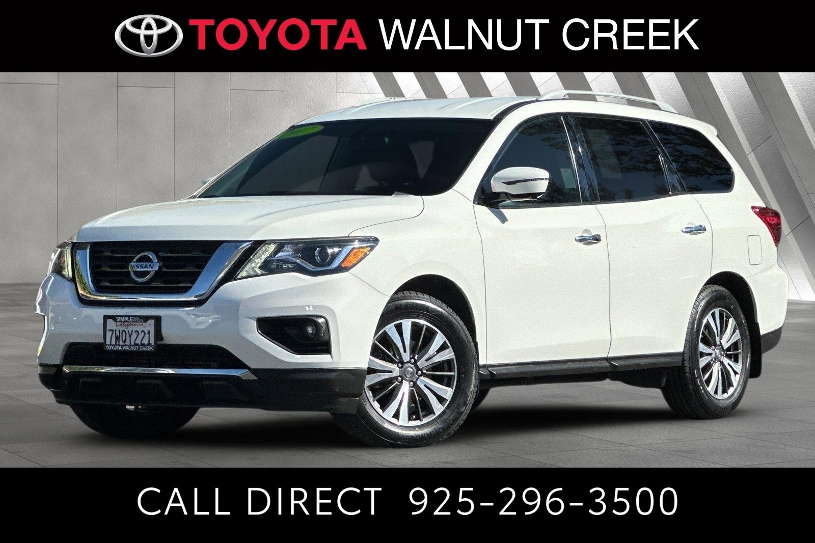 Used 2017 Nissan Pathfinder SL w/ SL Tech Package