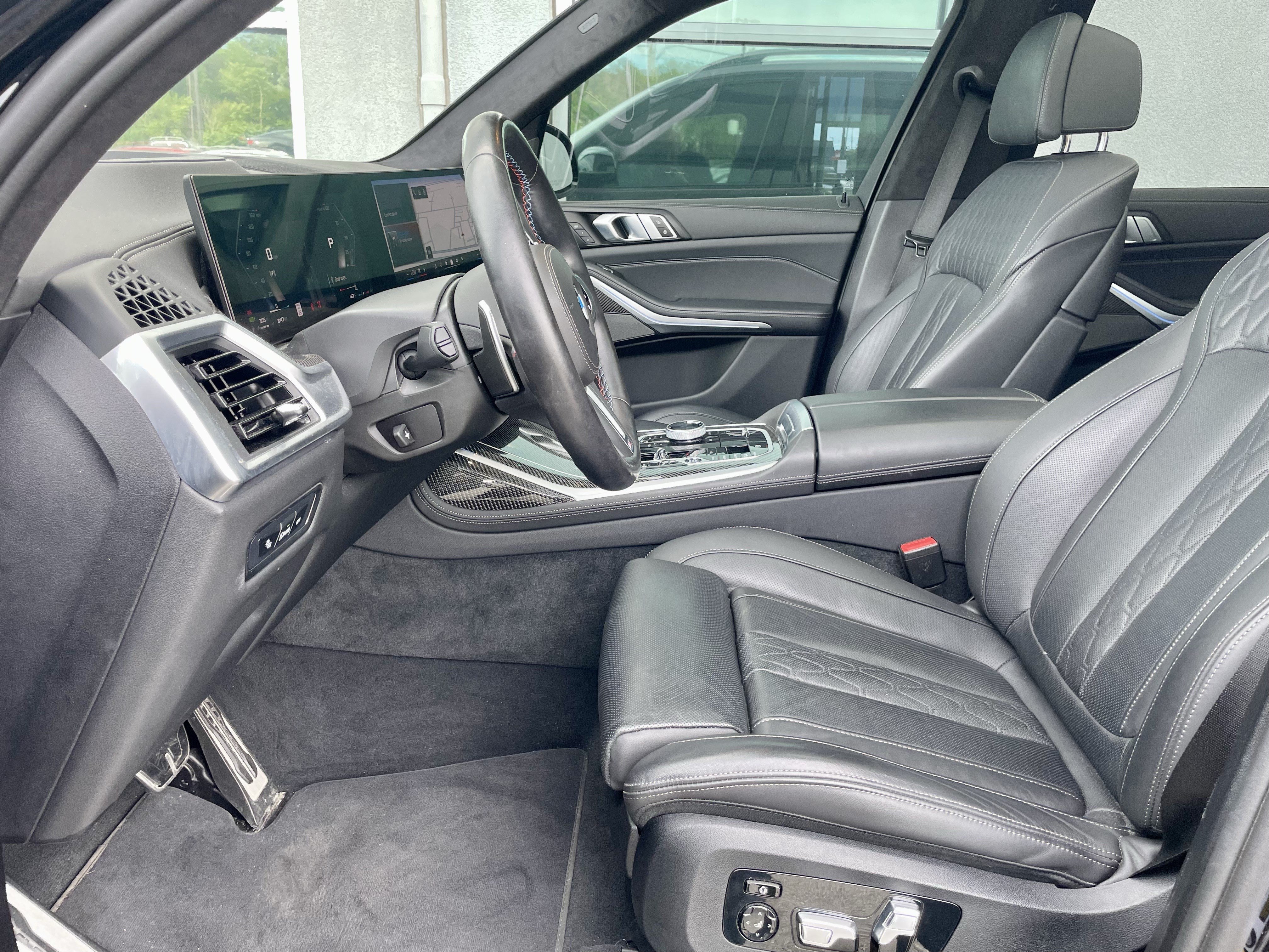 Used 2024 BMW X7 M60i w/ Executive Package AWD/4WD image 14