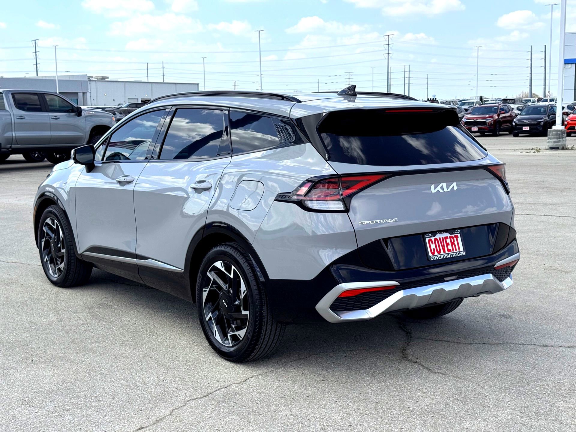 Used 2025 Kia Sportage SX FWD image 9