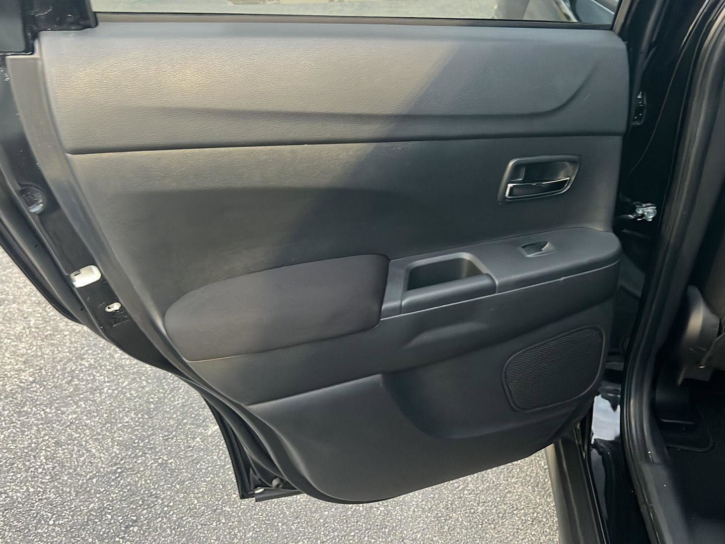 Used 2024 Mitsubishi Outlander Sport AWD image 17