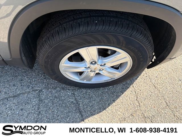 Used 2019 Chevrolet Trax LT w/ LT Convenience Package image 21