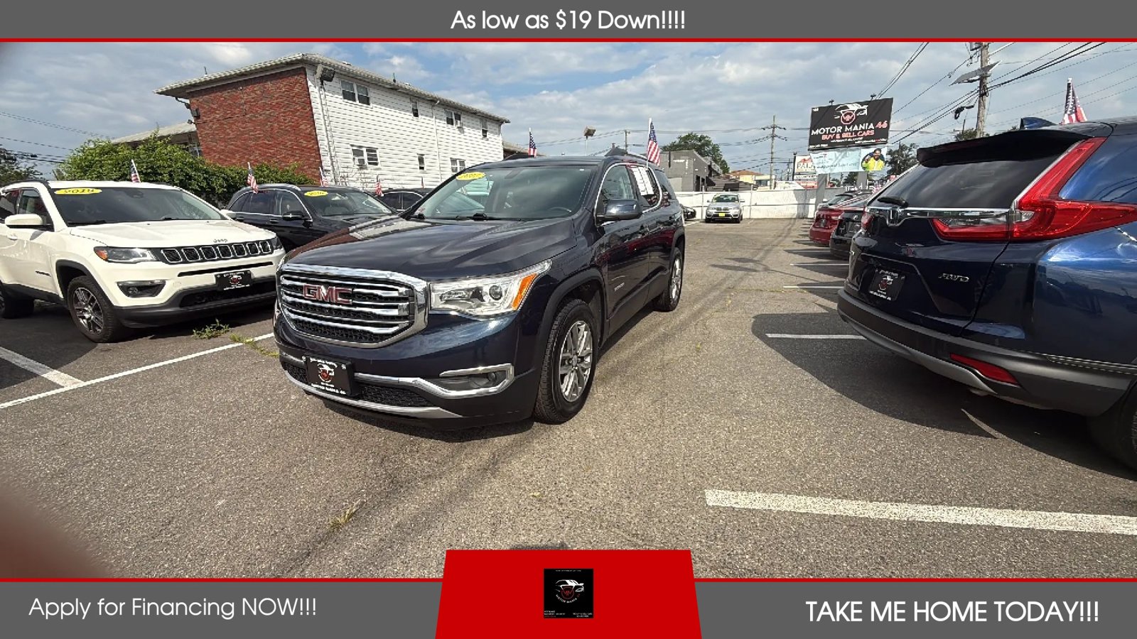 Used 2017 GMC Acadia SLE AWD/4WD image 2