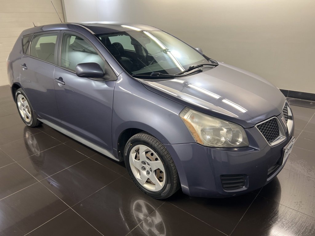 Used 2009 Pontiac Vibe w/ Preferred Package image 1