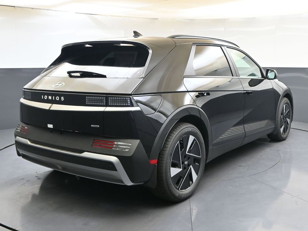 New 2025 Hyundai Ioniq 5 SEL image 5