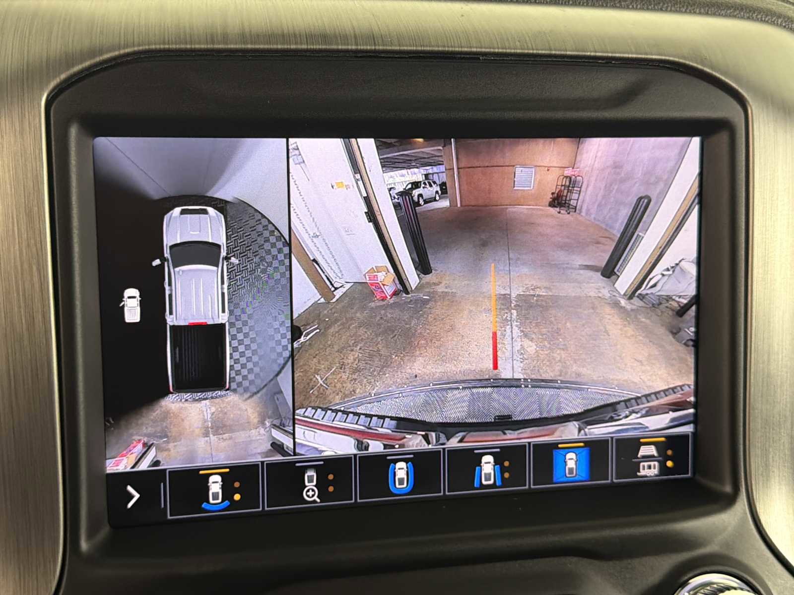 Used 2021 GMC Sierra 2500 Denali w/ Denali Ultimate Package image 31