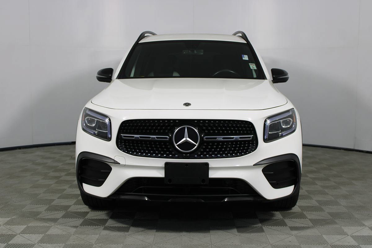 Used 2021 Mercedes-Benz GLB 250 image 2