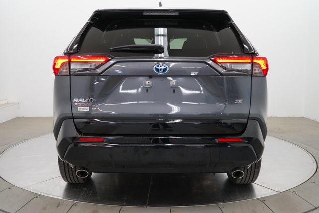 Used 2024 Toyota RAV4 SE w/ Weather & Moonroof Package AWD/4WD image 6