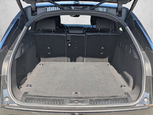 Used 2023 Land Rover Range Rover Velar R-Dynamic S image 4
