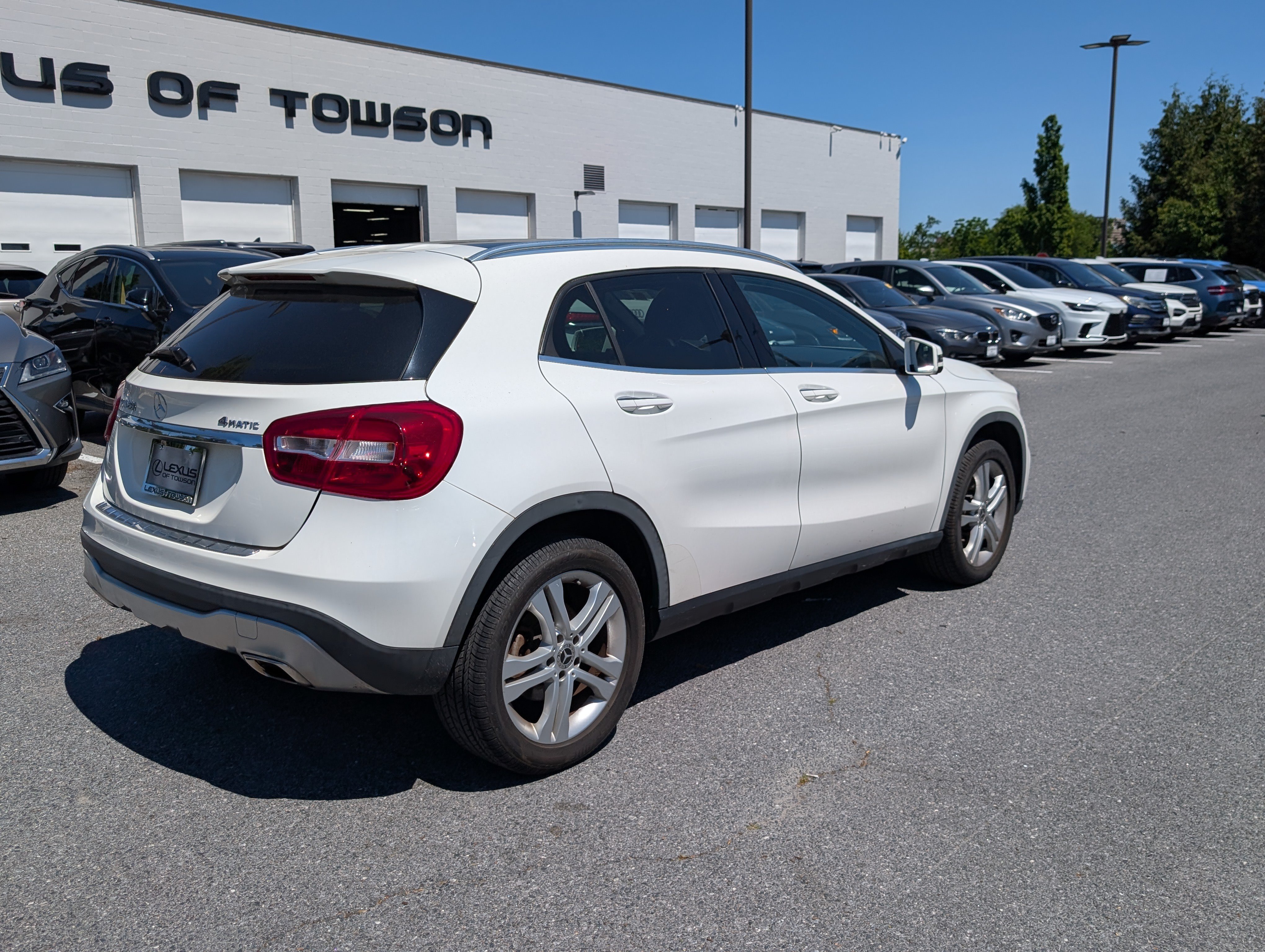 Used 2018 Mercedes-Benz GLA 250 4MATIC image 3