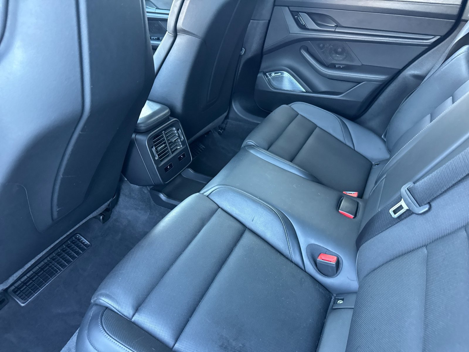 Certified 2020 Porsche Taycan Turbo AWD/4WD image 24