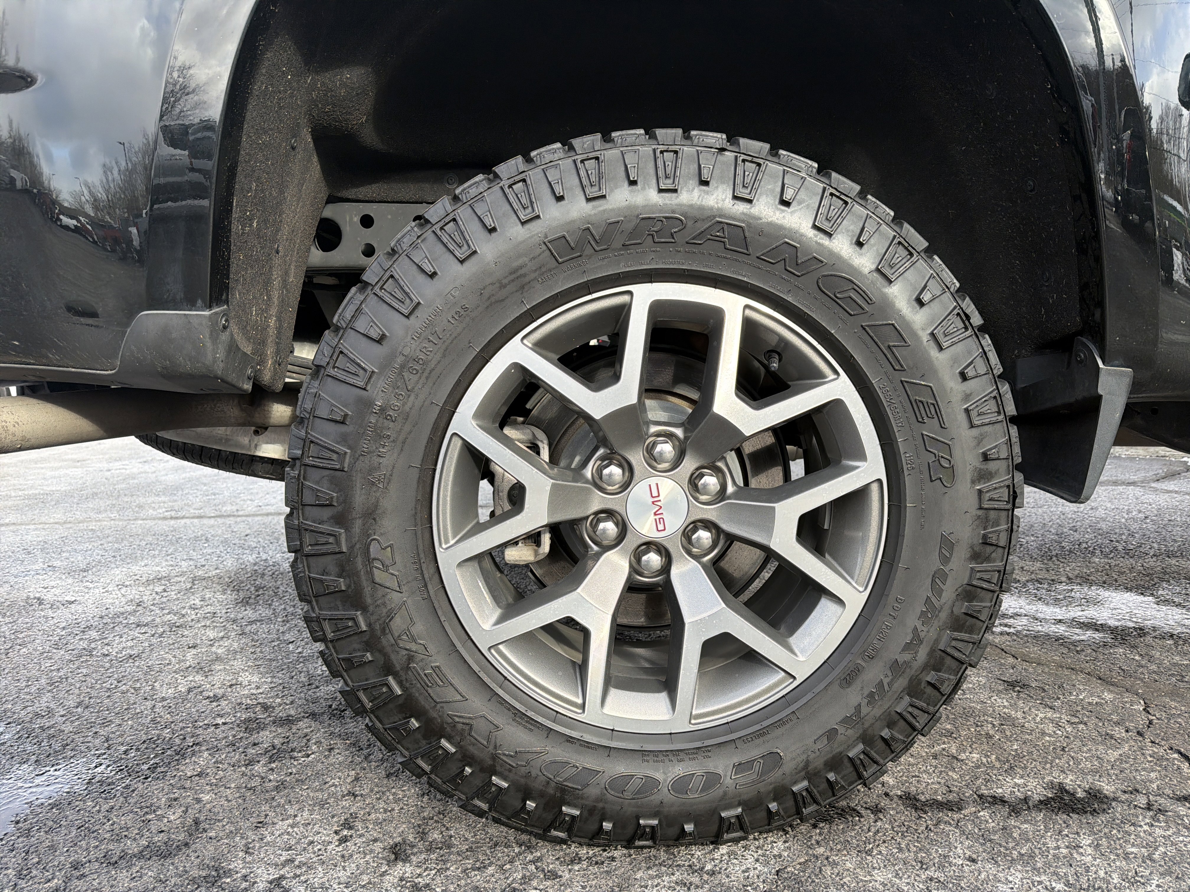 Used 2022 GMC Canyon AT4 w/ Trailering Package image 33