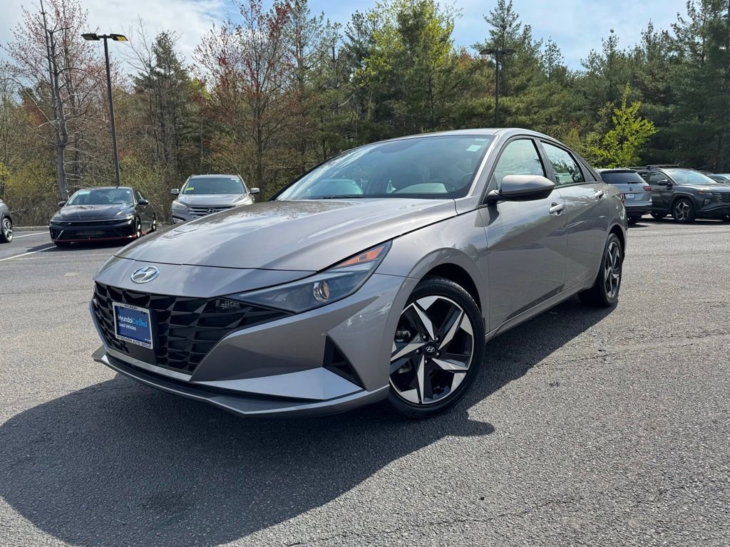 Certified 2023 Hyundai Elantra SEL w/ Convenience Package FWD image 1