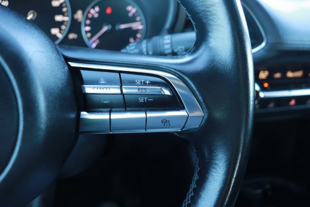 Used 2023 MAZDA MAZDA3 s image 21