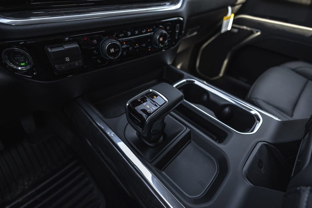 New 2026 Chevrolet Silverado 1500 LTZ w/ Technology Package AWD/4WD image 22