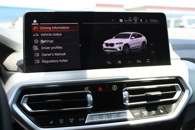 Used 2025 BMW X4 xDrive30i AWD/4WD image 28