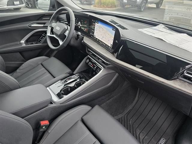 Used 2025 Audi Q5 Premium Plus w/ Premium Plus image 19