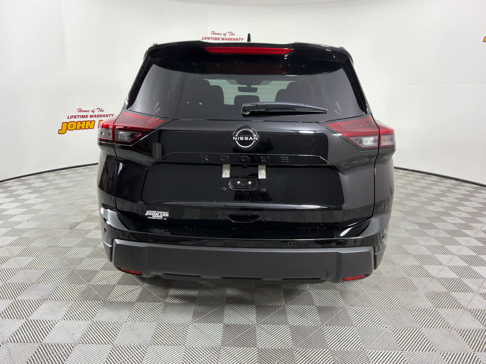 New 2026 Nissan Rogue SV image 4