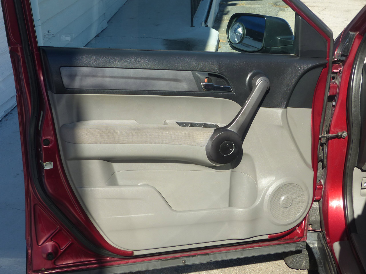 Used 2009 Honda CR-V LX image 17