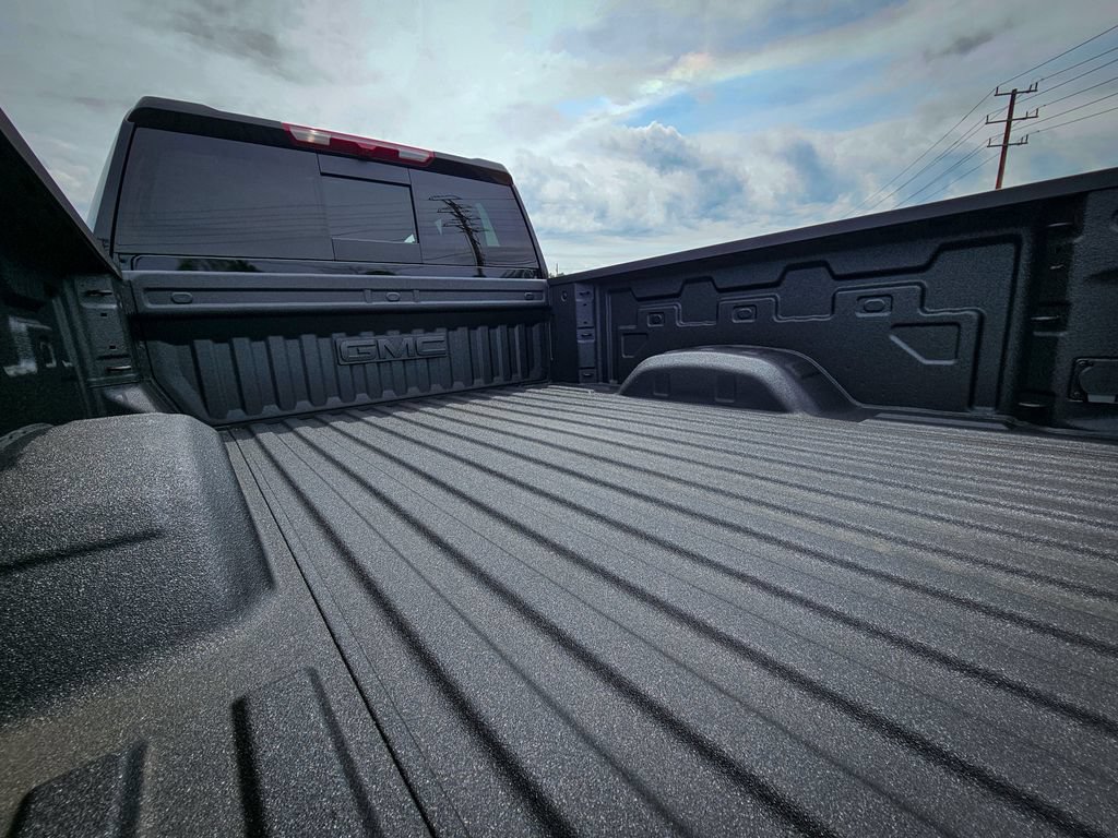 New 2026 GMC Sierra 2500 SLE w/ SLE Value Package; AWD/4WD image 6