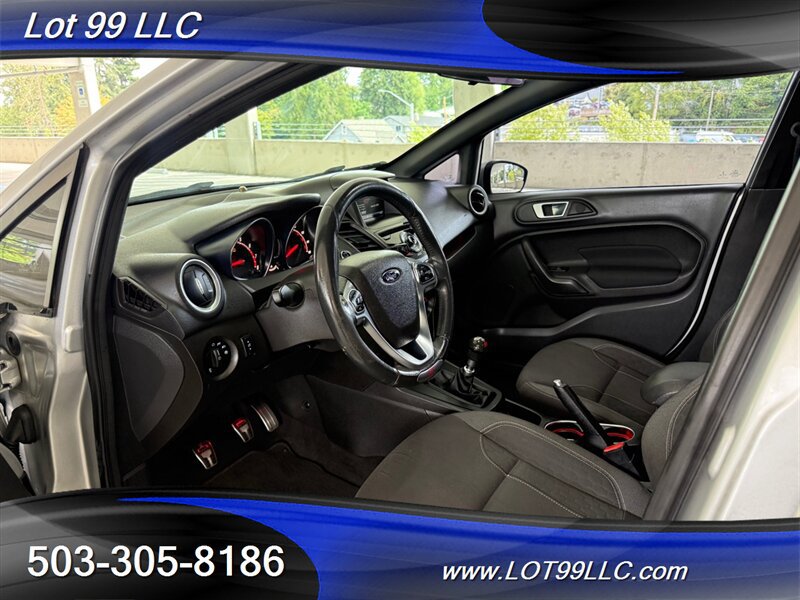 Used 2015 Ford Fiesta ST FWD image 32