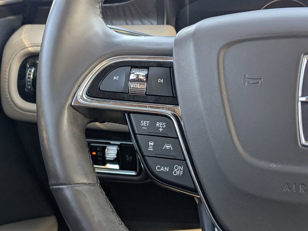 Used 2021 Lincoln Nautilus Reserve w/ Equipment Group 201A image 25