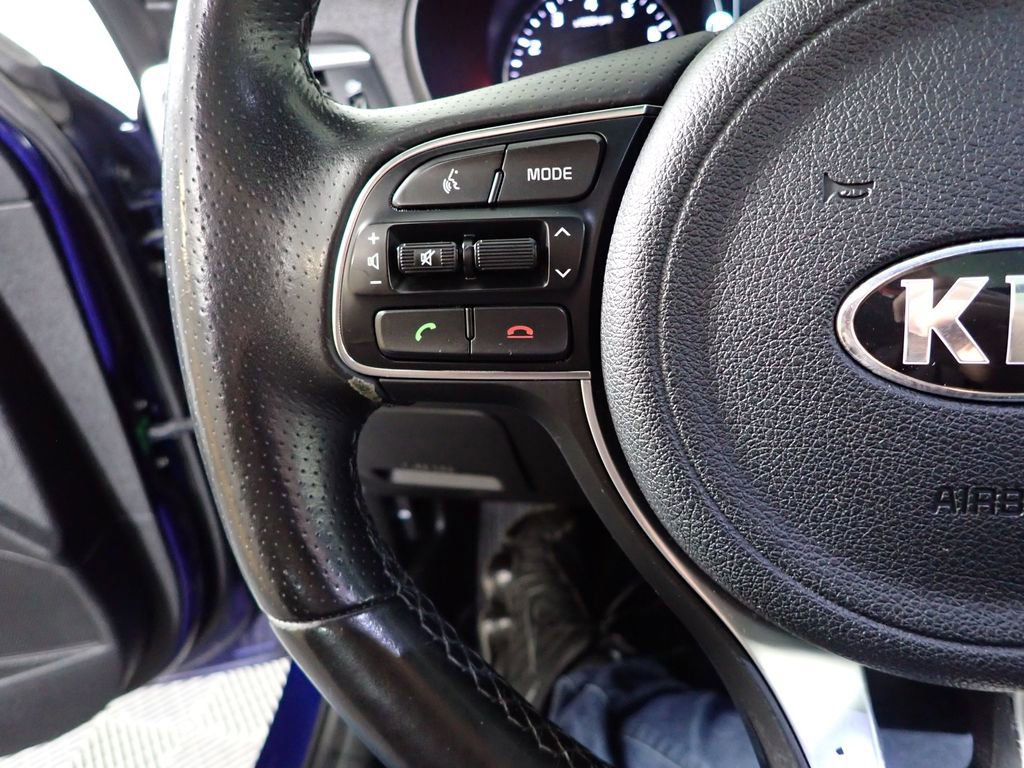 Used 2018 Kia Optima SX w/ Technology Package image 32