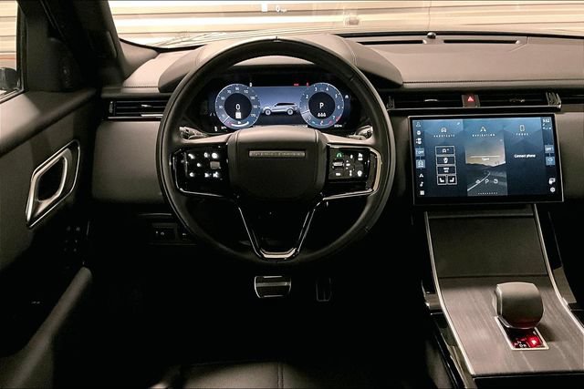 Certified 2026 Land Rover Range Rover Velar Dynamic SE AWD/4WD image 4