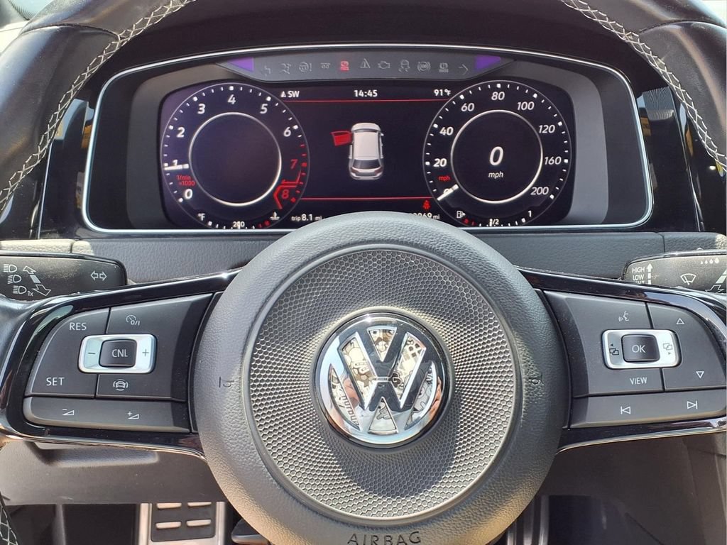 Used 2019 Volkswagen Golf R 4-Door AWD/4WD image 25