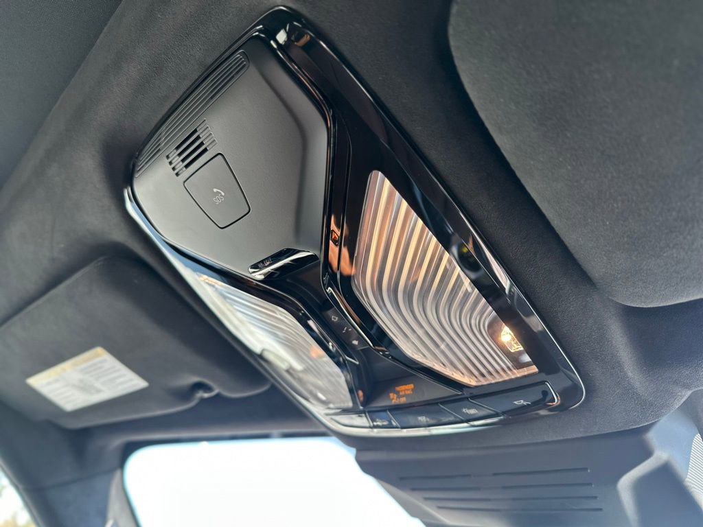 Used 2023 BMW X7 xDrive40i w/ M Sport Package image 30