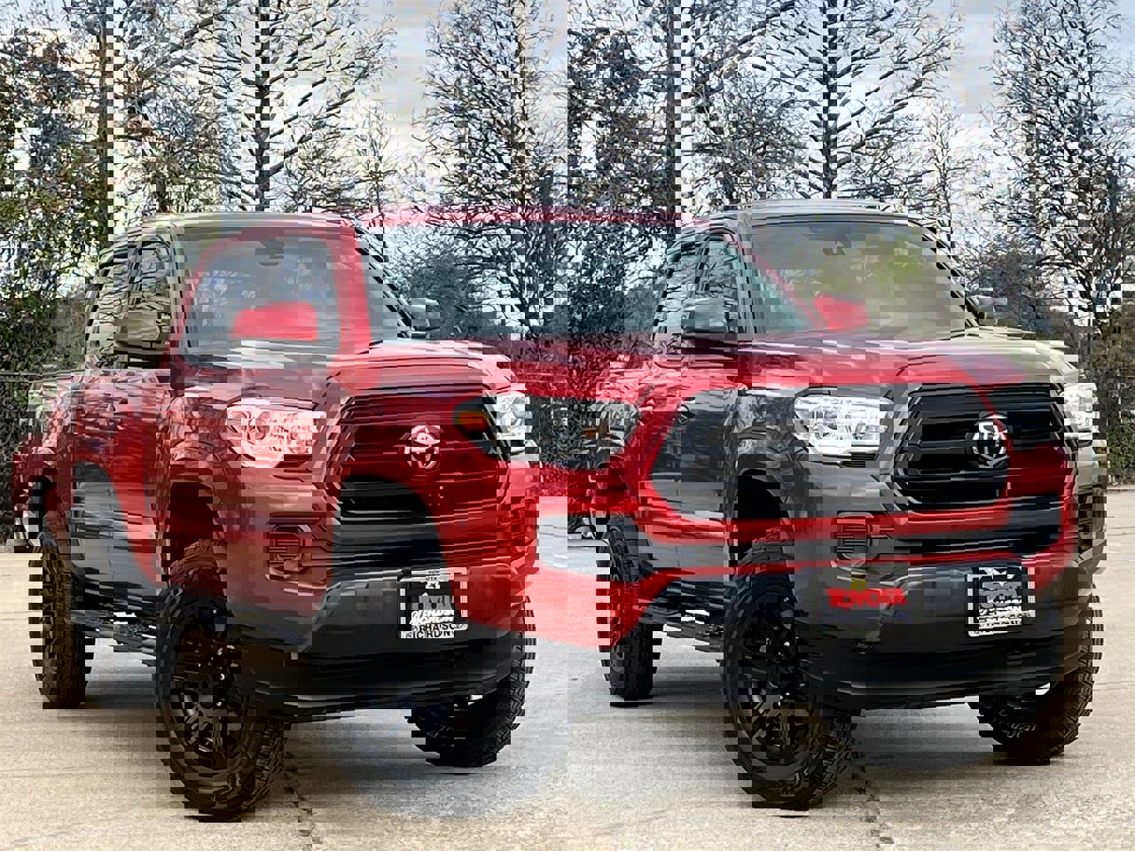 Used 2021 Toyota Tacoma SR w/ SR Convenience Package image 2