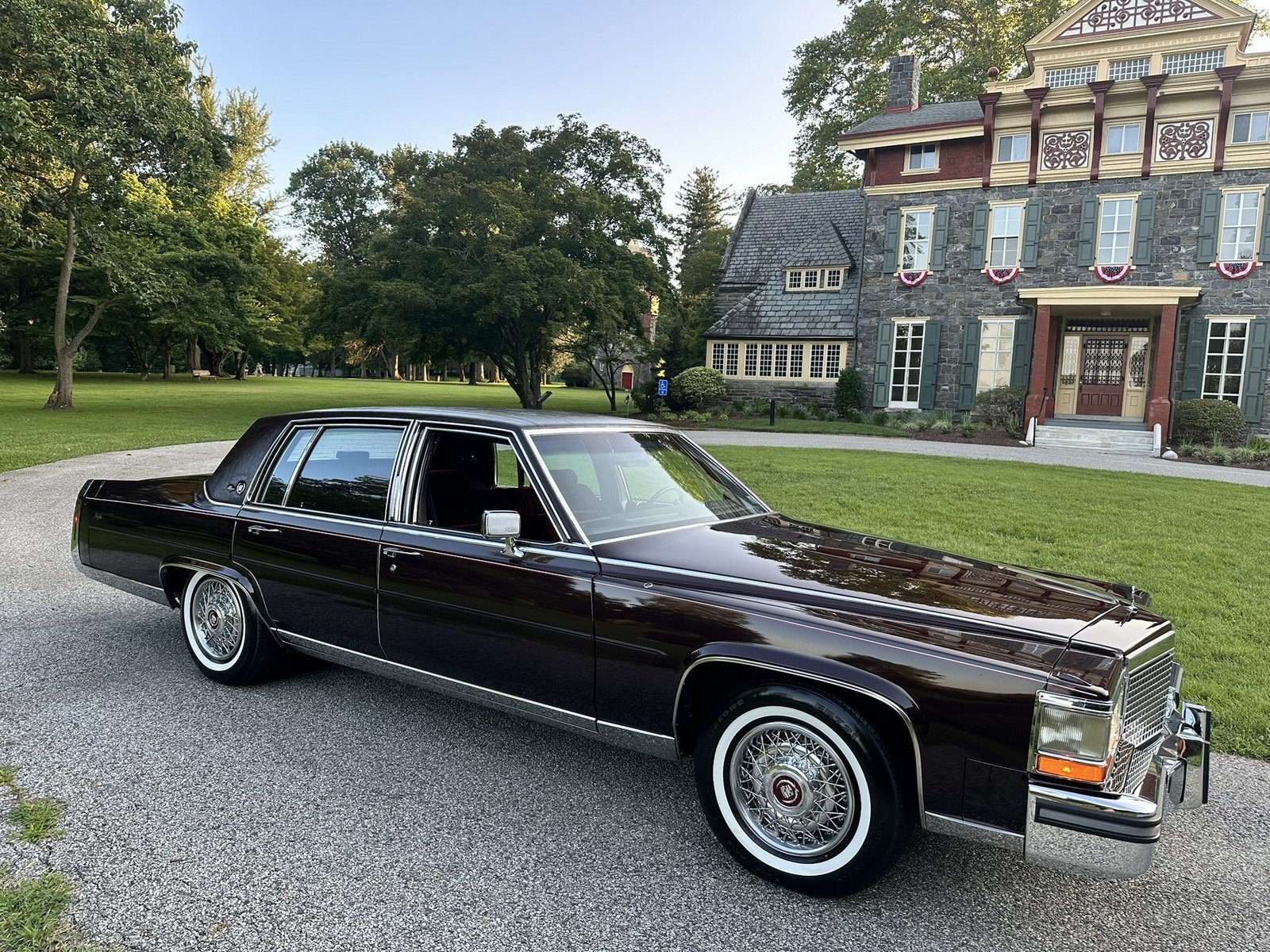 Used 1987 Cadillac Brougham RWD image 33